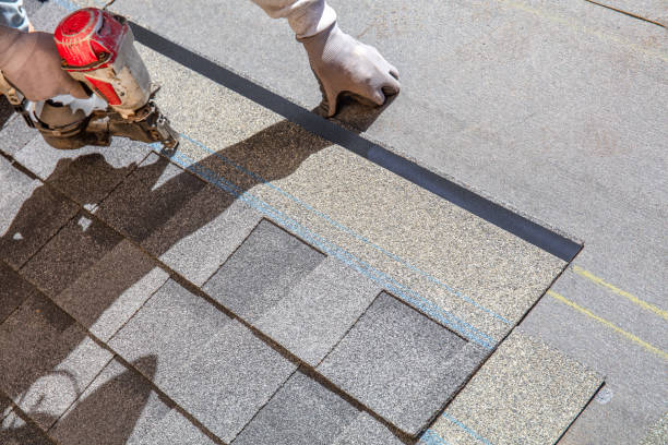 Strawberry Point, IA Roofing Contractor Company